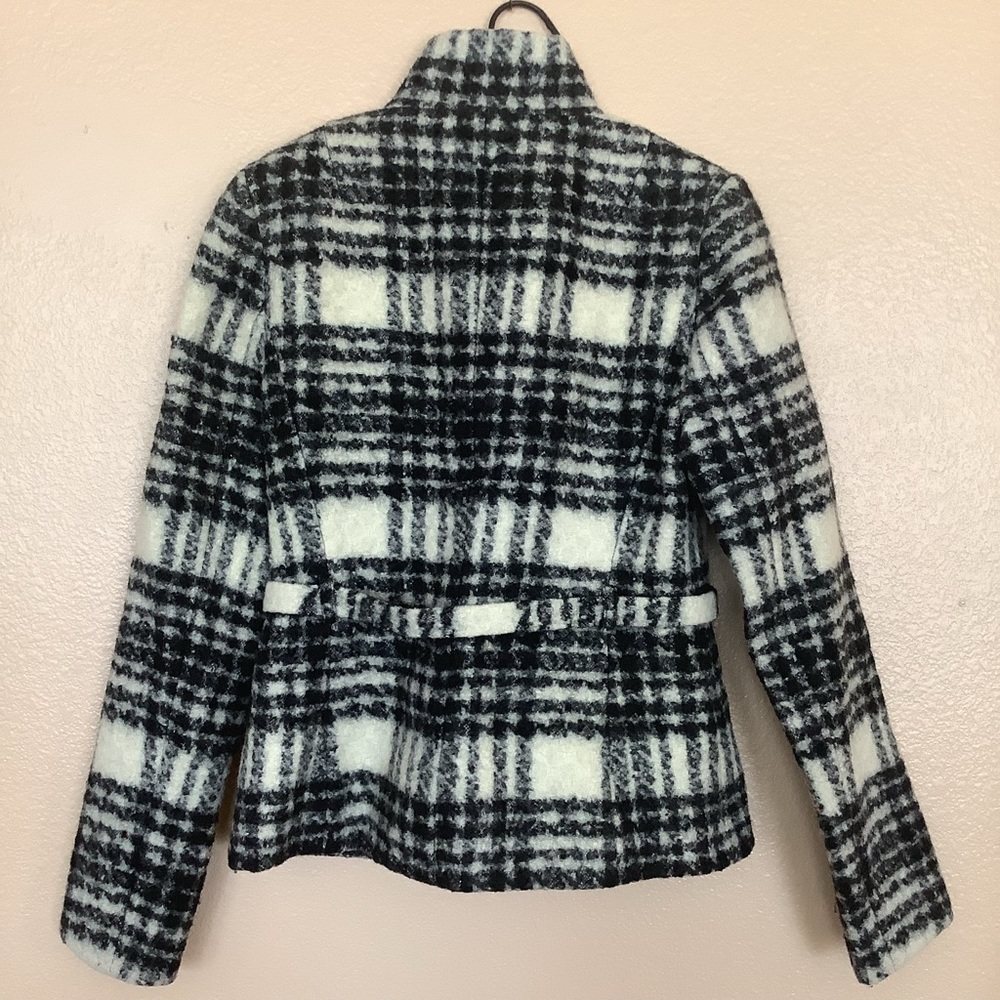 Authentic Banana Republic Wool Coat - Picture 3 of 10
